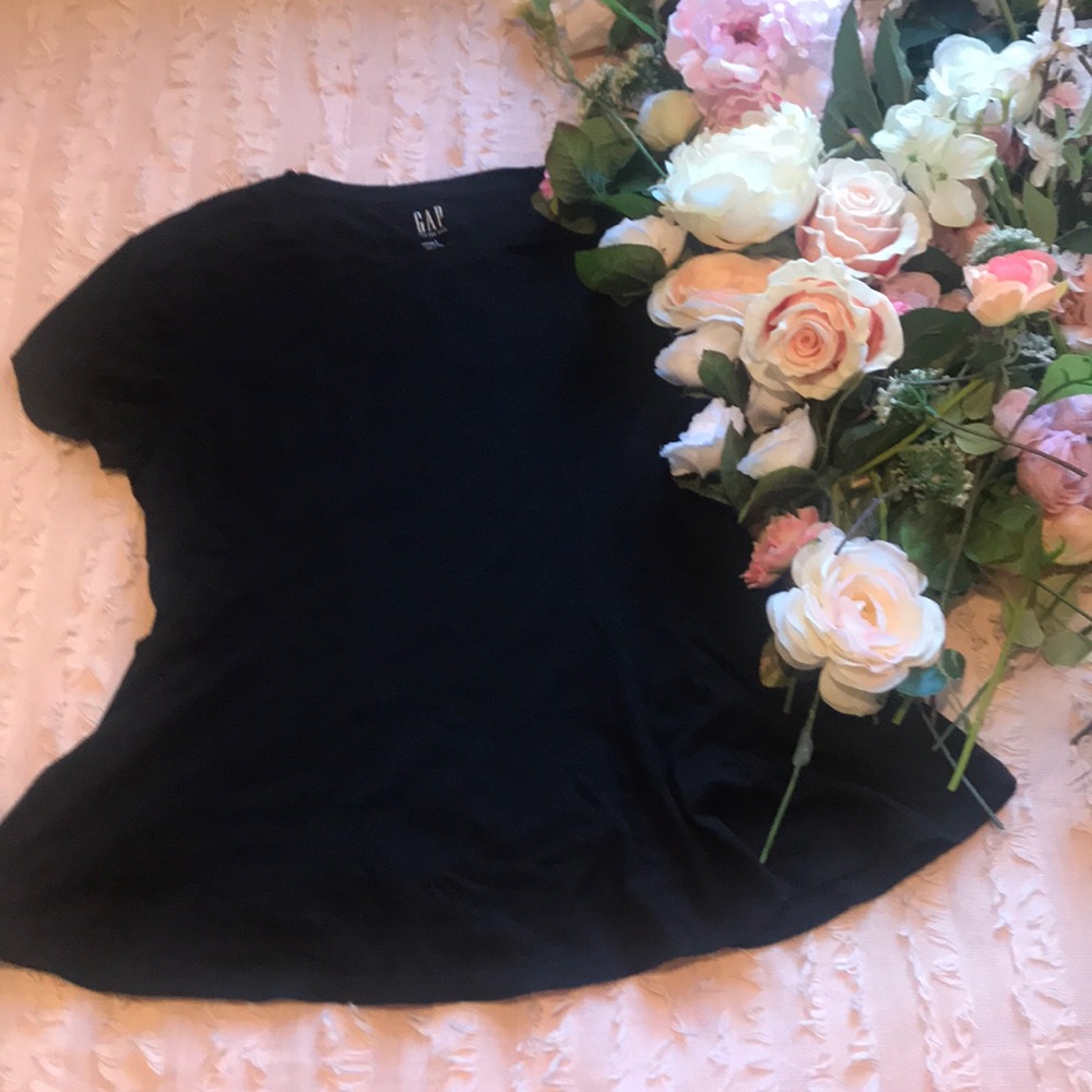 🌹Gap vintage wash black twe shirt